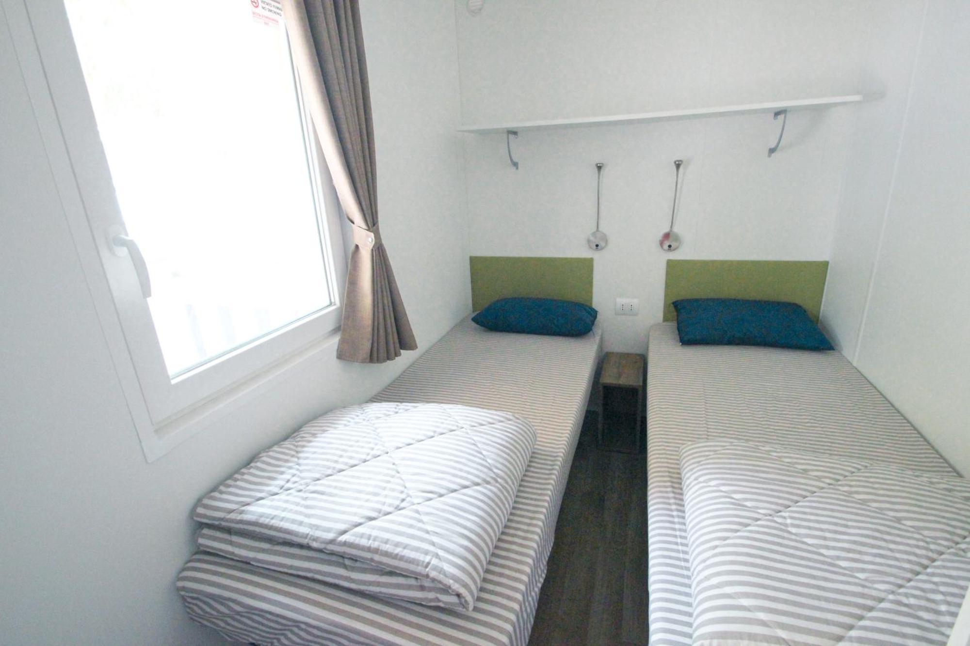 Happy Camp Mobile Homes In Camping Village Free Time Marina Di Bibbona Luaran gambar