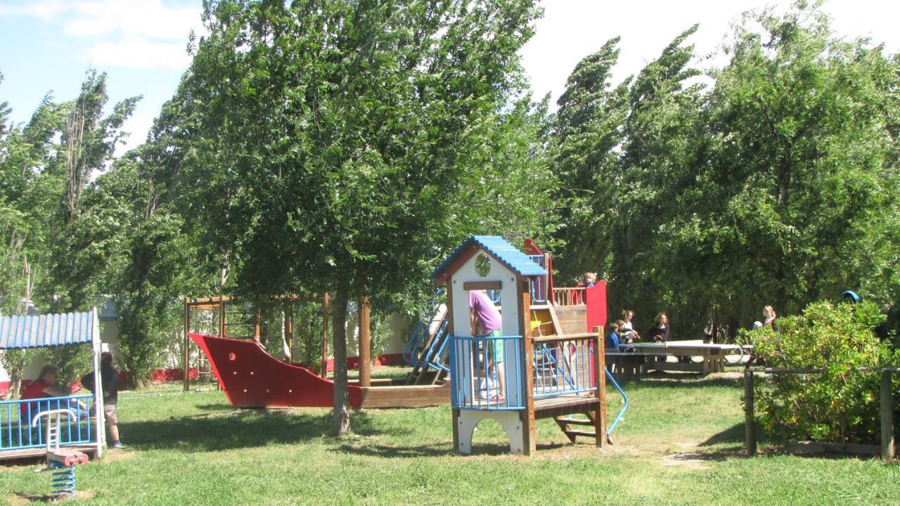 Happy Camp Mobile Homes In Camping Village Free Time Marina Di Bibbona Luaran gambar